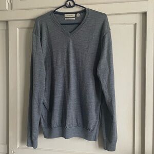 Trenery Australian Wool Blue V-Neck Sweater. Pre-Owned.